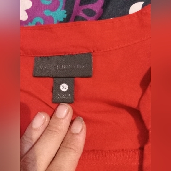 Worthington bright red button down shirt - Picture 2 of 2